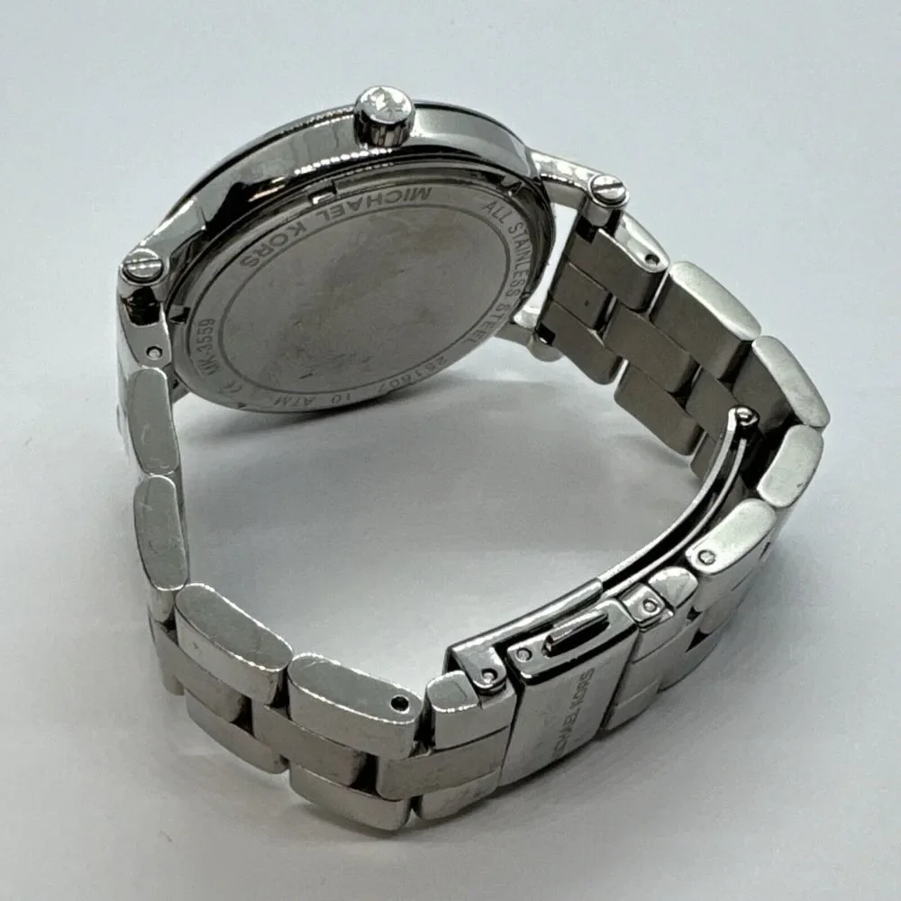 Michael Kors MK3559 Women Silver Stainless Steel Analog Dial Quartz Watch JNA298